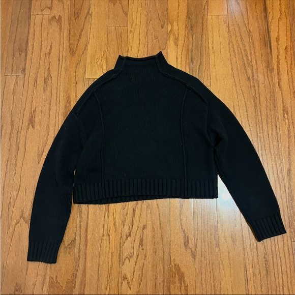ZARA Black Cropped Knit Sweater Mock Neck Ribbed Hem Size Small Minimalist Trend - Picture 7 of 7